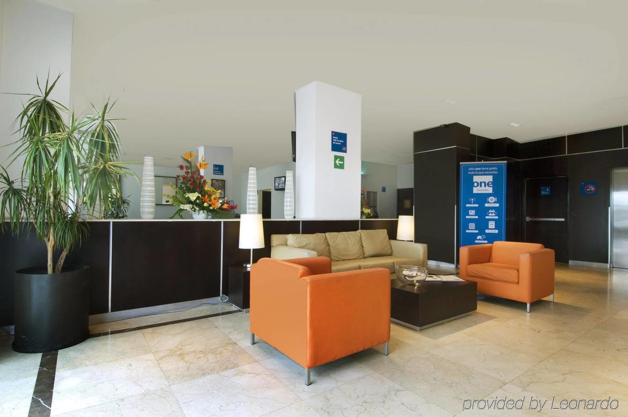 One Toluca Aeropuerto Hotel Interior foto
